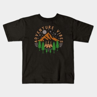 nature adventure Kids T-Shirt